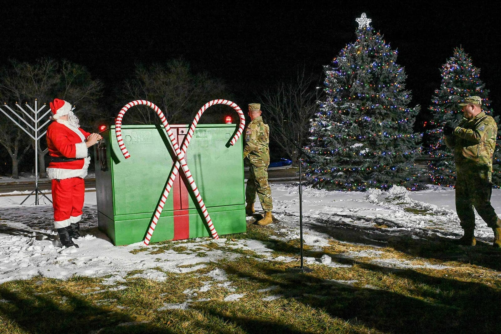 Holiday lights